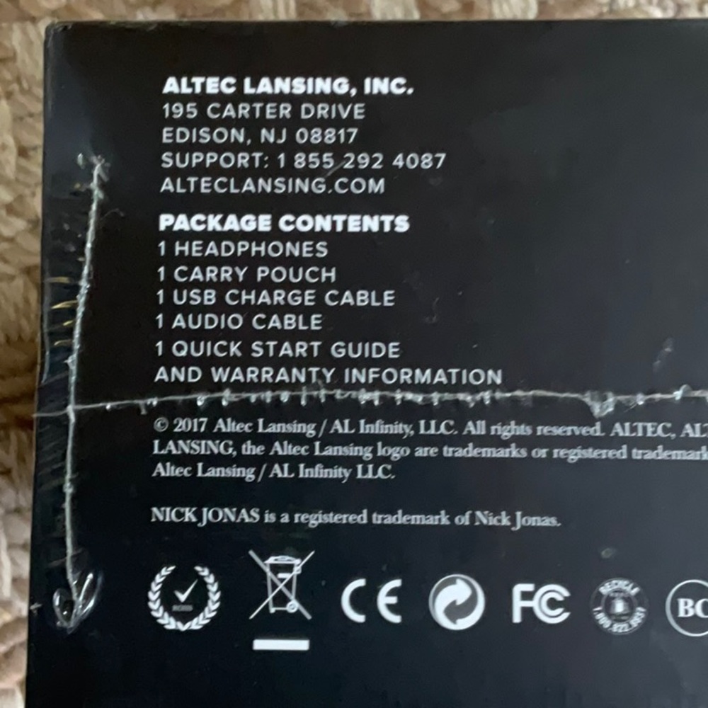 Altec Lansing NJHP-2-BLK Nick Jonas Collaboration Bluetooth Touch Headphones - Picture 9 of 10